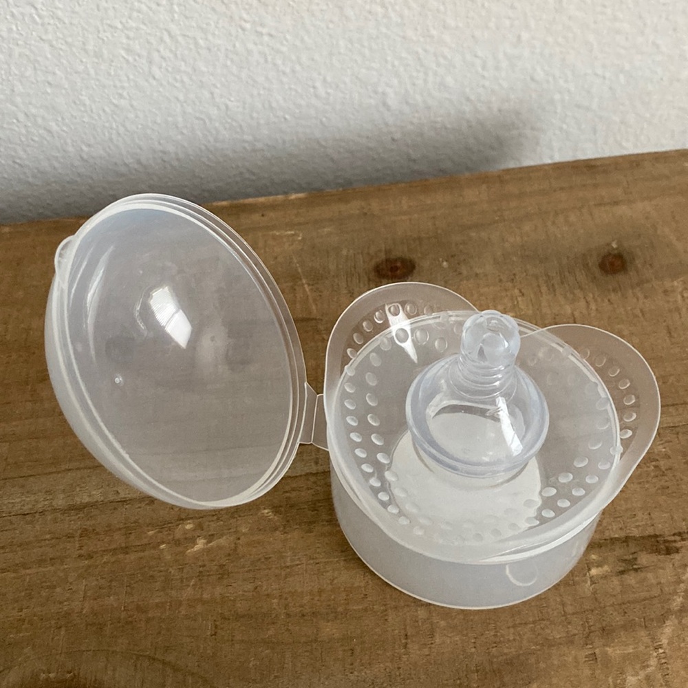 New Never used Nipple Shield for breastfeeding